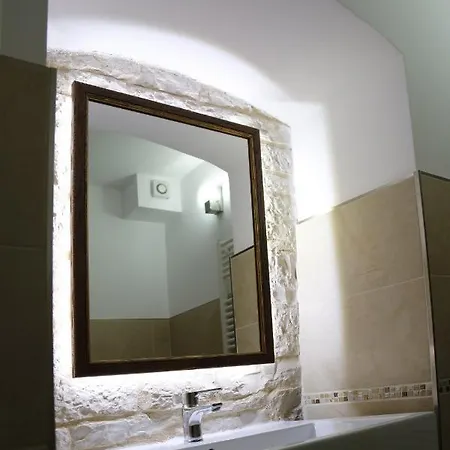 Bed & Breakfast Ali Di Fenice 2*